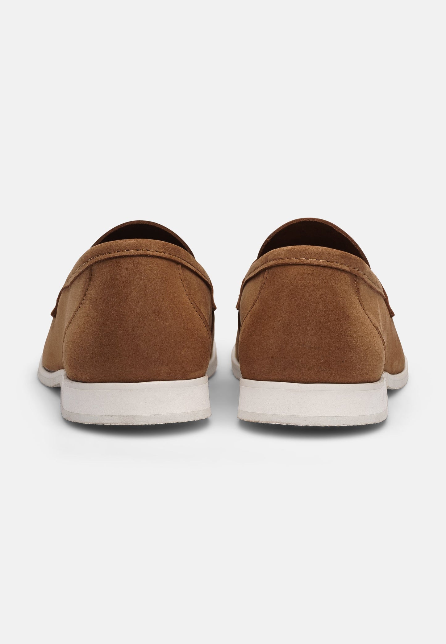 Aurlandskoen Wangen Sand Nubuck - sporty pennyloafer i sandfarget nubuck