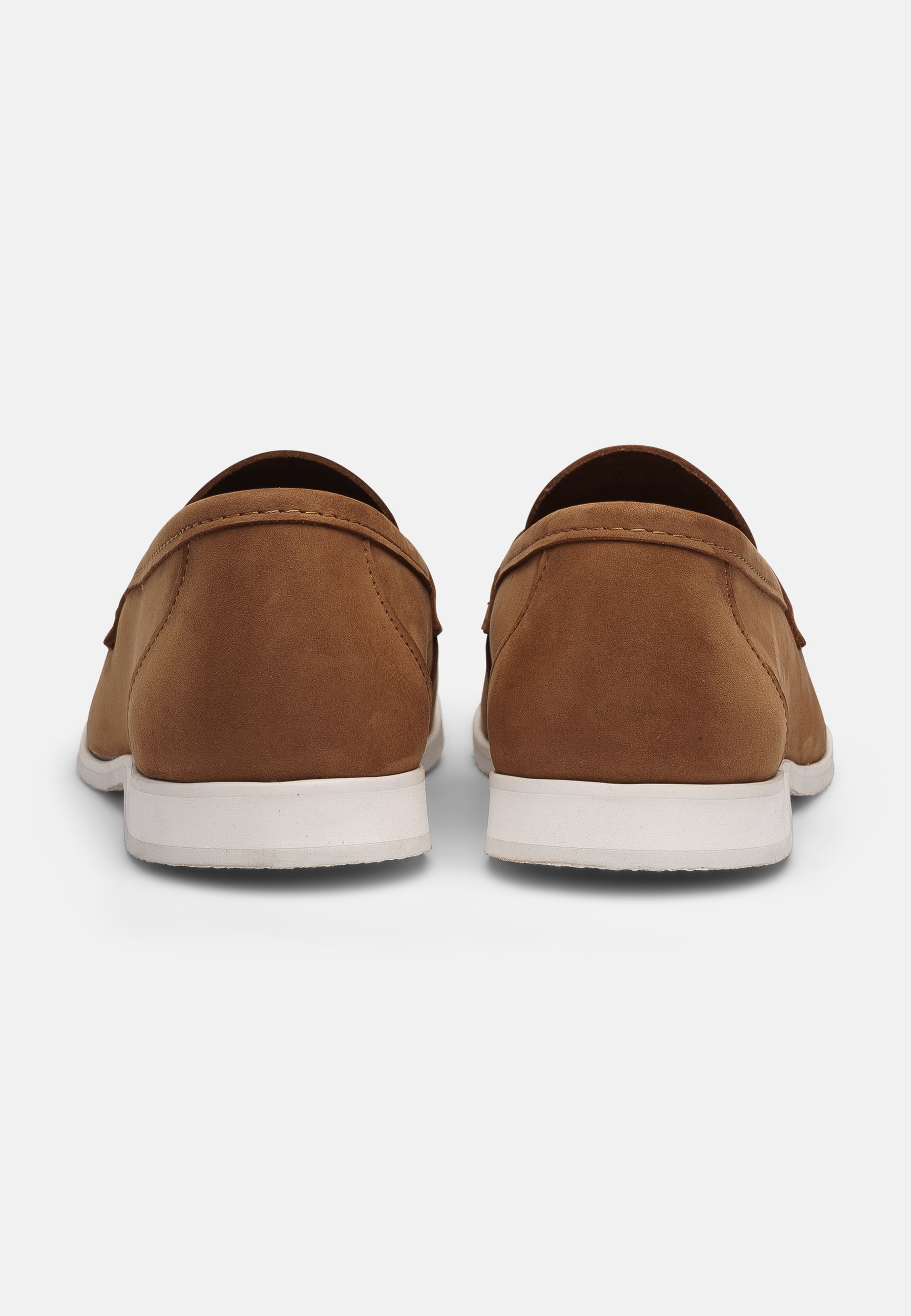 Aurlandskoen Wangen Sand Nubuck - sporty pennyloafer i sandfarget nubuck