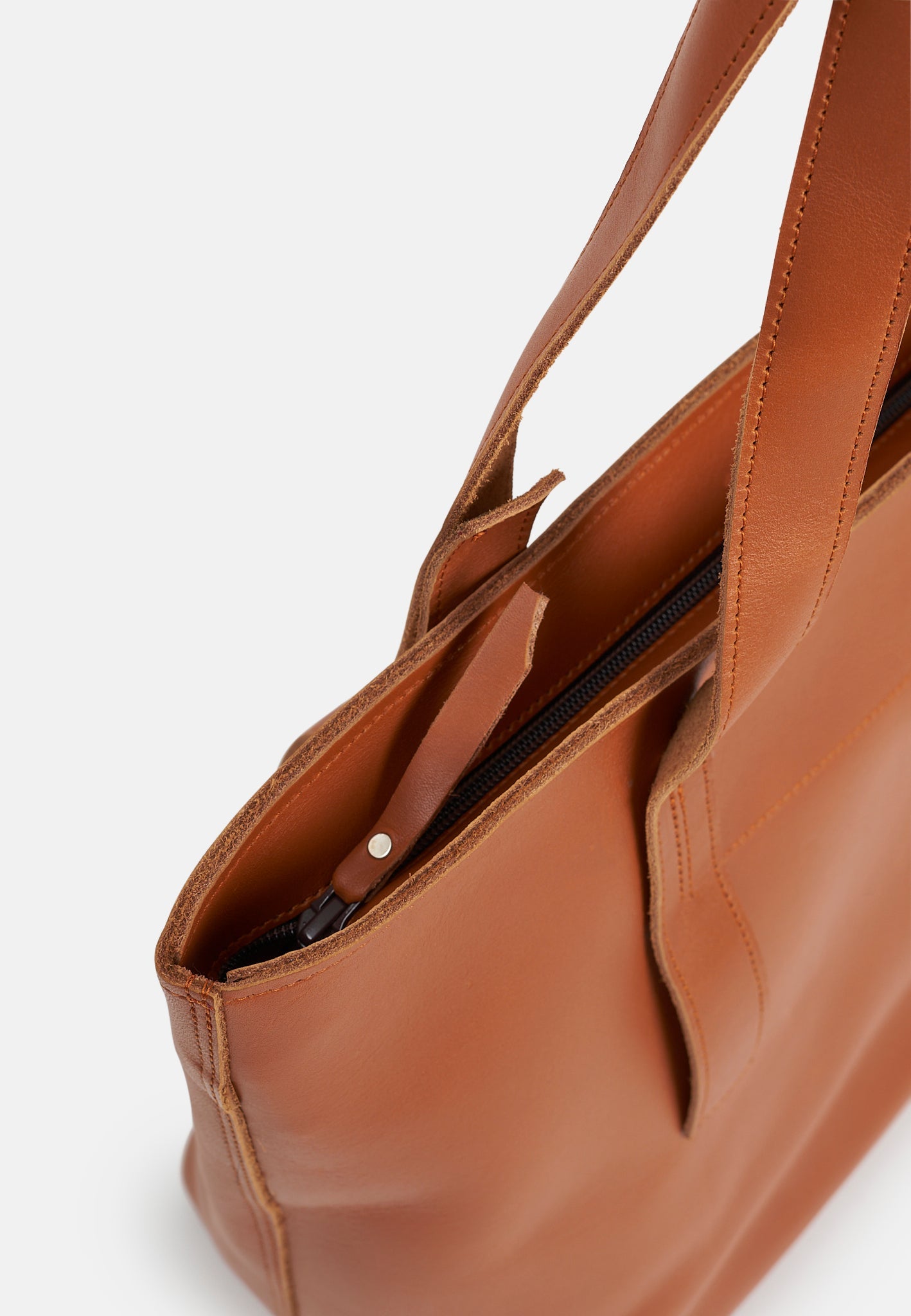 Aurlandskoen Fjord Tote Bag Naturell - detalj skinnstruktur
