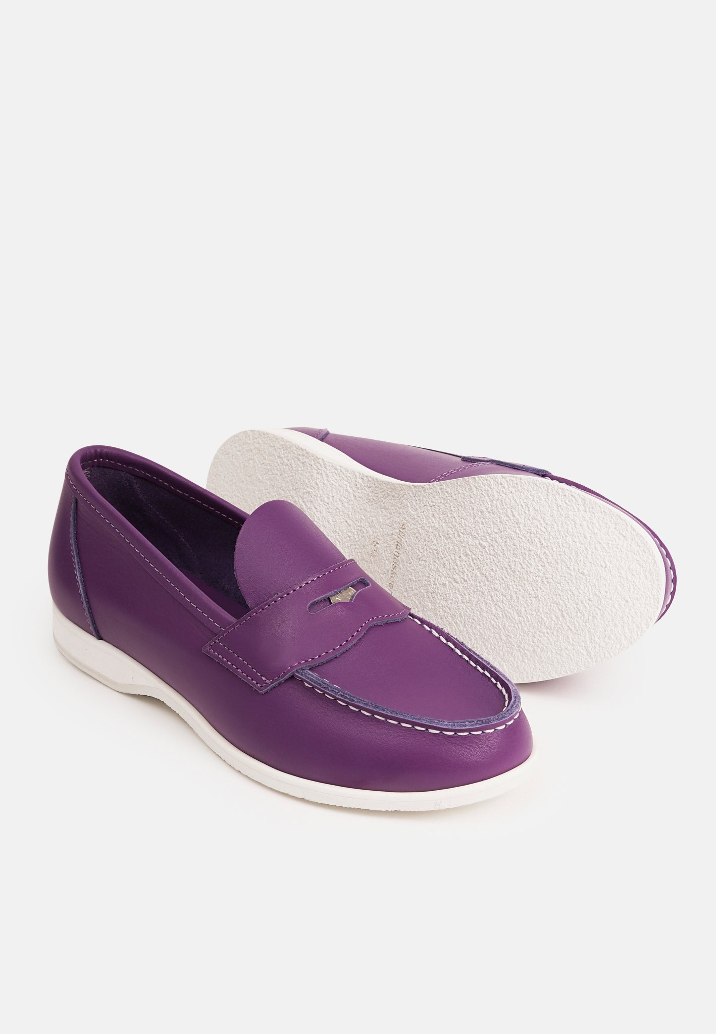 Aurlandskoen Wangen Lilla - sporty pennyloafer i lilla